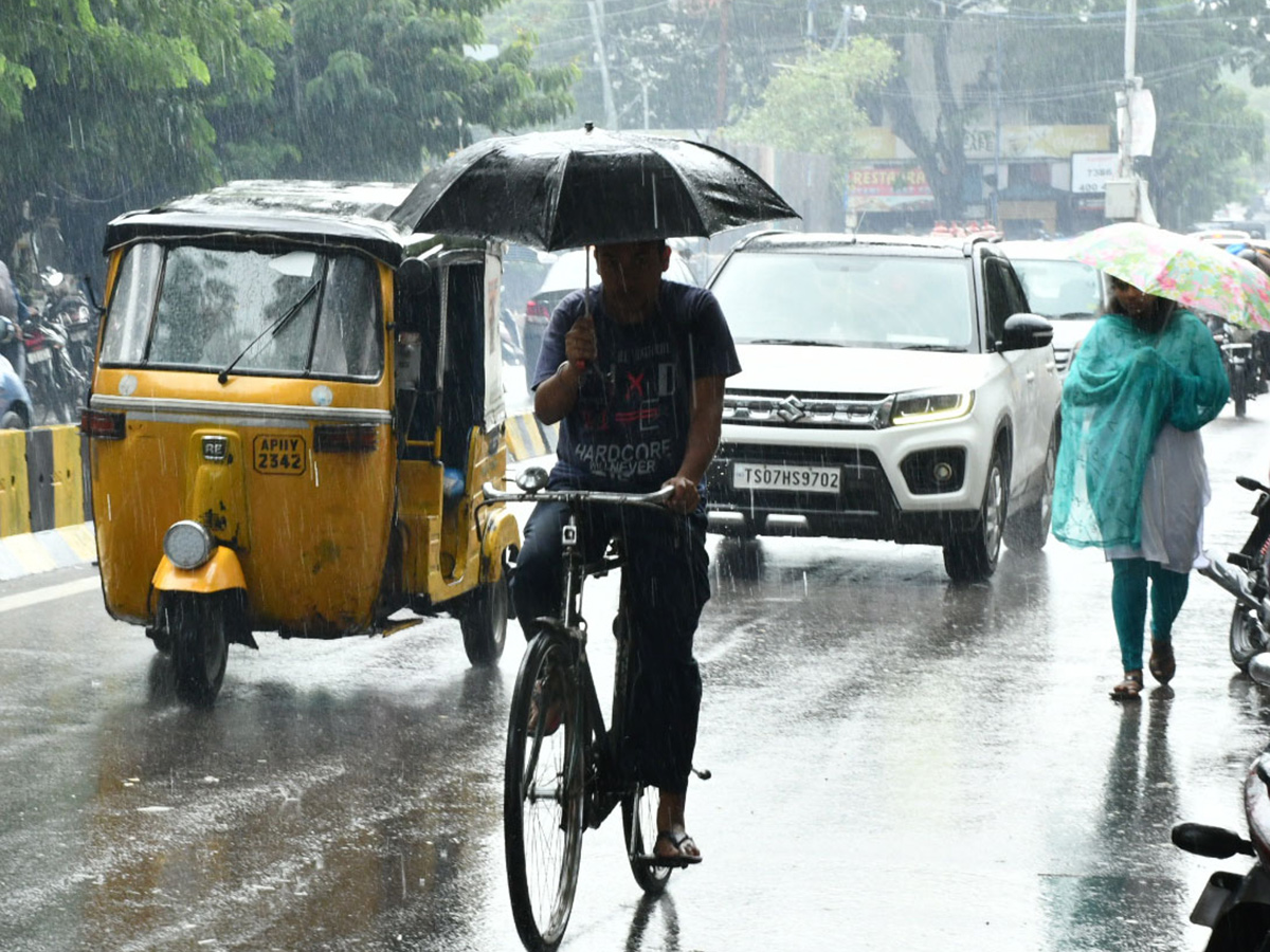 heavy rain in hyderabad today2