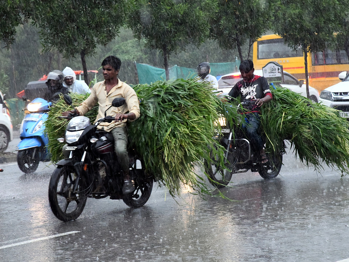 heavy rain in hyderabad today20