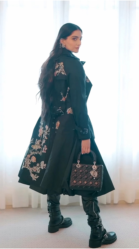 Paris Fashion Week 2024: Sonam Kapoor Shines In Black Dior Dress10