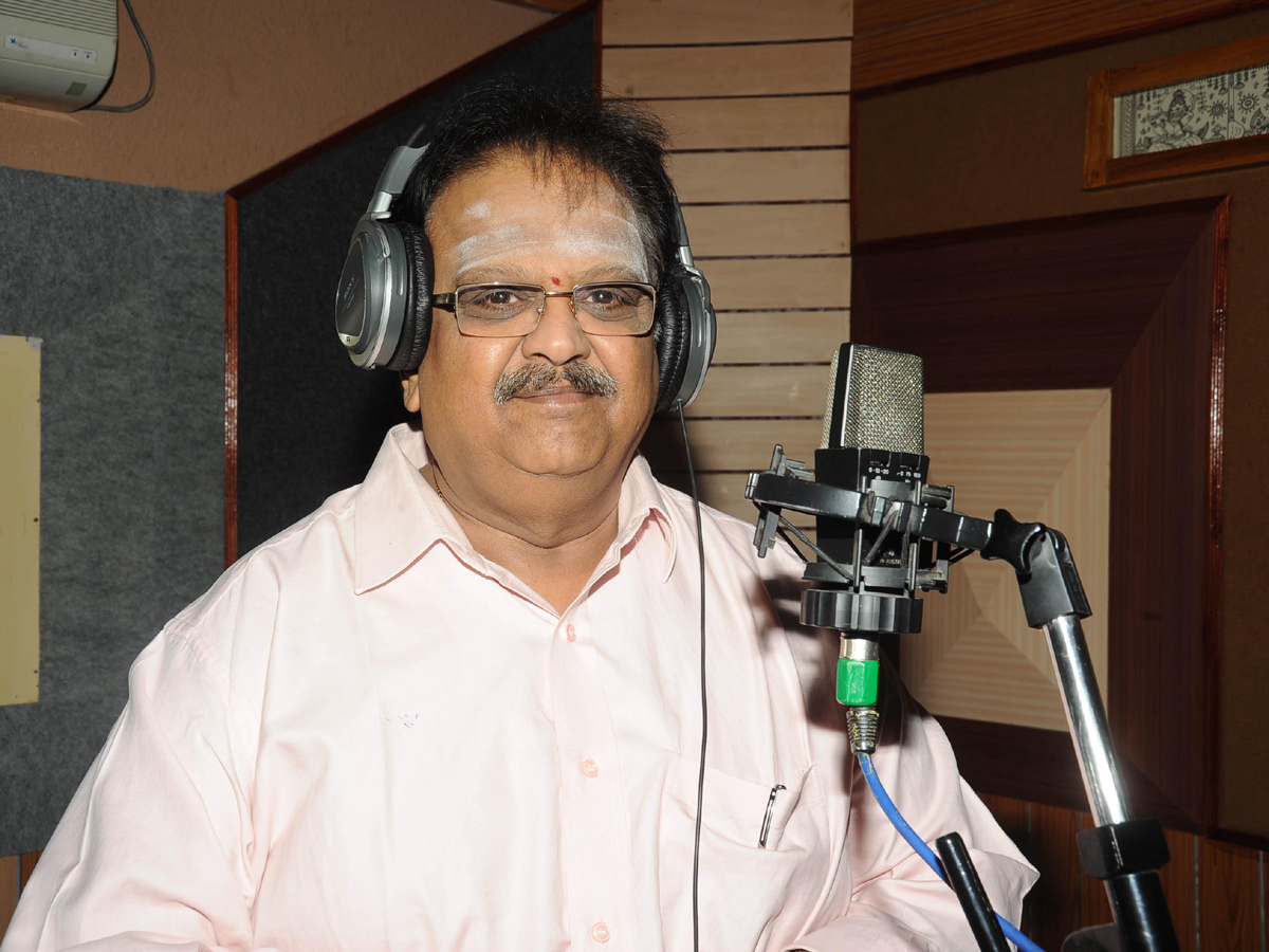 Singer SP Balasubrahmanyam Rare and Unseen Photos35