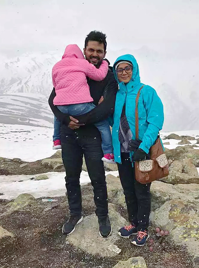 Actor Karthi Family Photos Goes Viral4