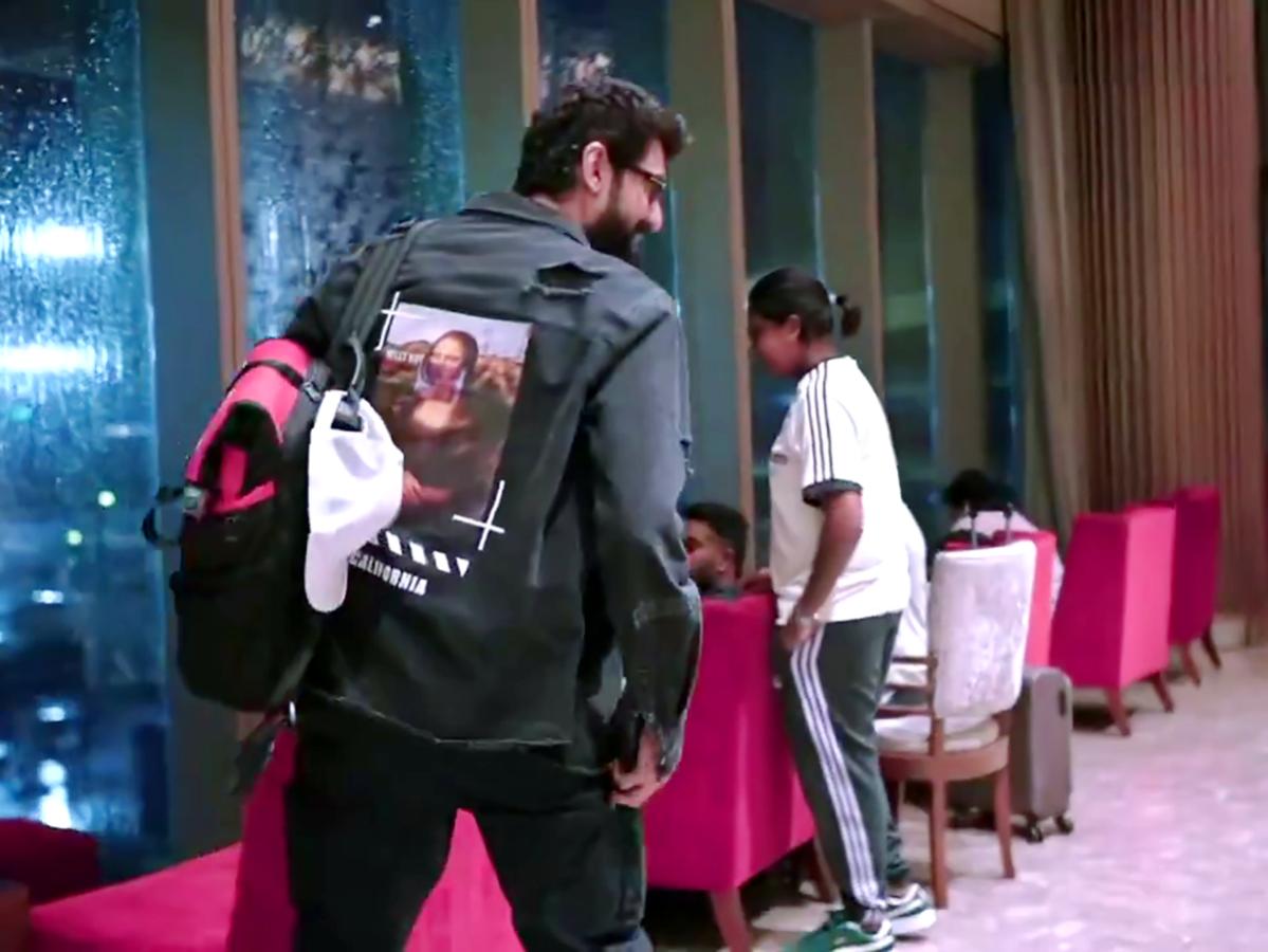 Women's T20 WC: Baahubali Actor Special Appearance In Team India's Arrival, Video in Dubai10