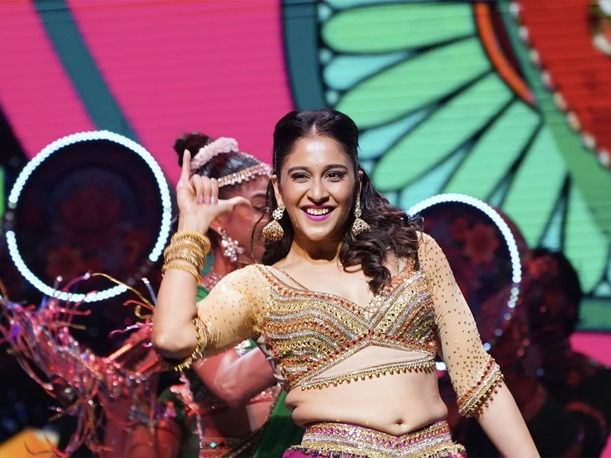 IIFA Awards 2024 in Abu Dhabi Photos25