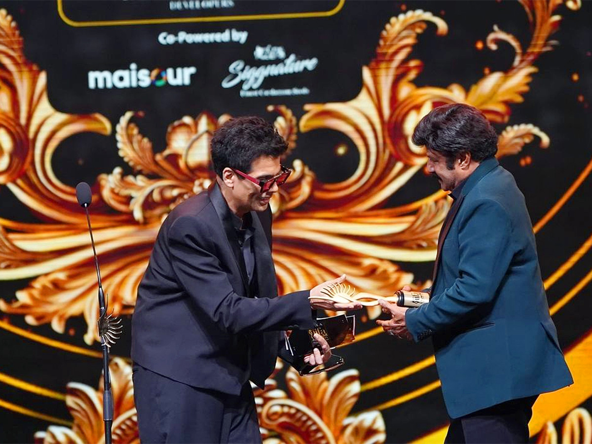 IIFA Awards 2024 in Abu Dhabi Photos8