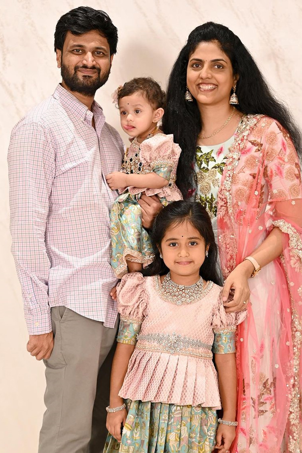 Indian Chess Legend Harika Dronavalli Beautiful Family Photos14