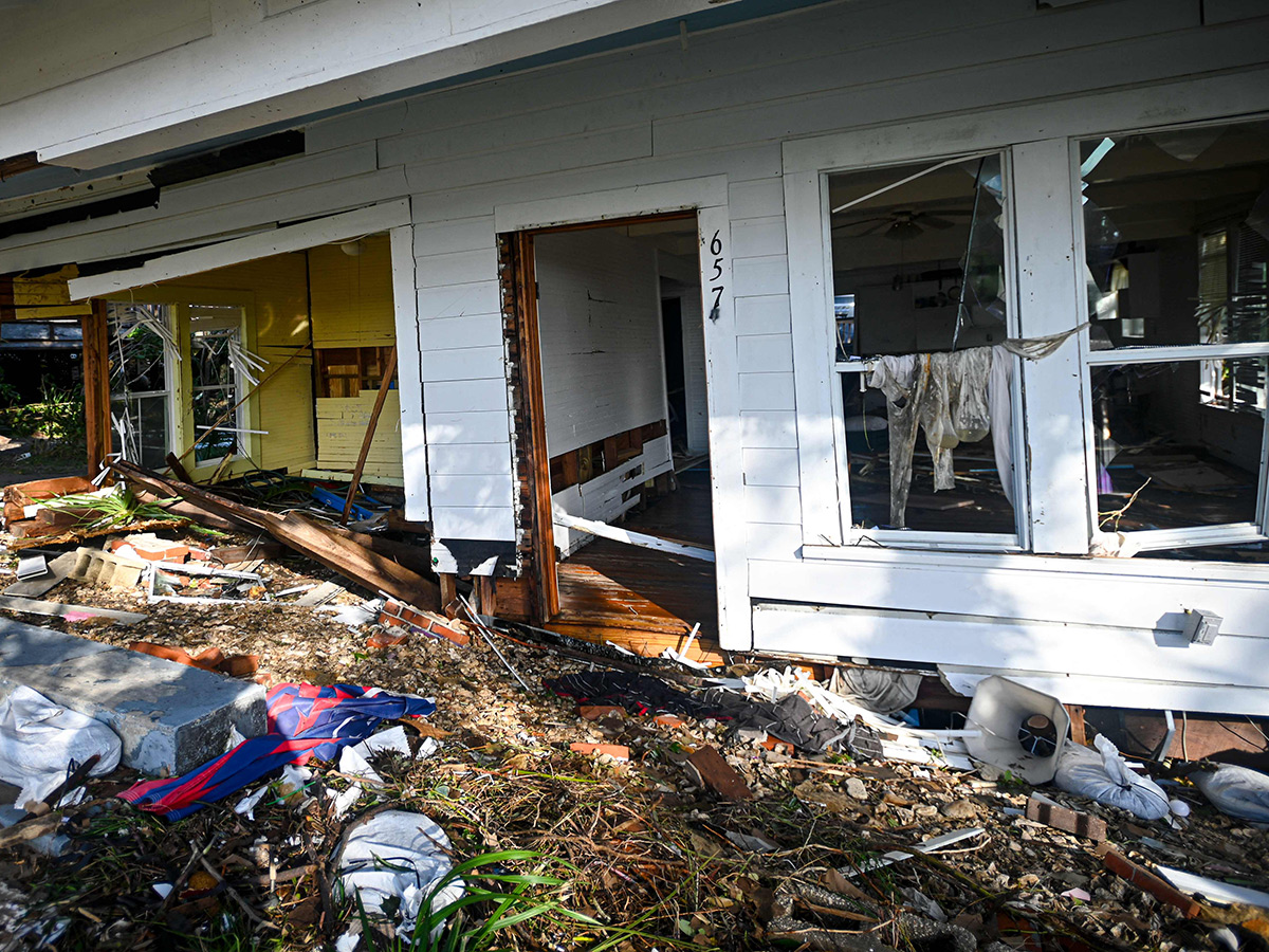 Steinhatchee damage after Hurricane Helene Photos30