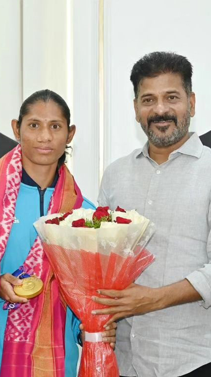 Telanagana Deepthi Jeevanji Fights Taboo To Achieve Paralympics Glory14