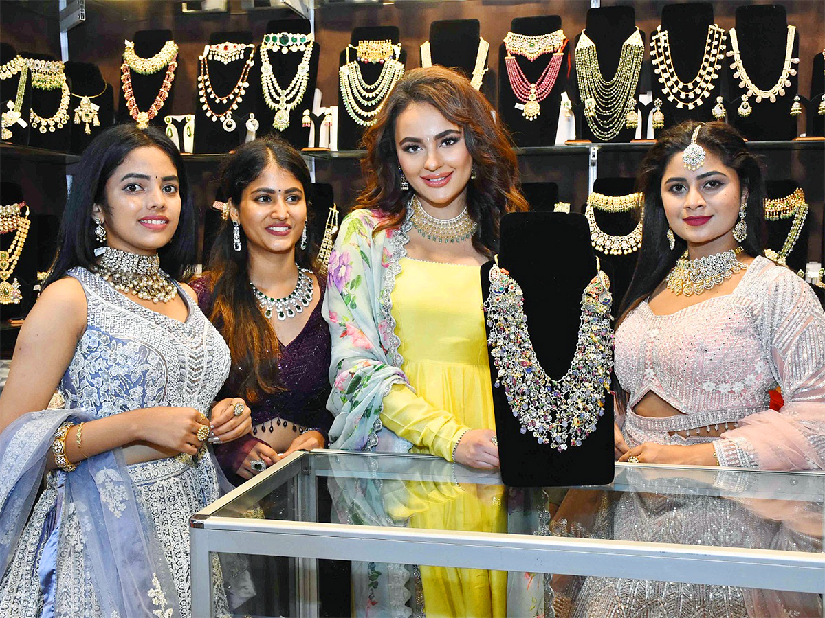 Actress Seerat Kapoor at hilife exhibition12