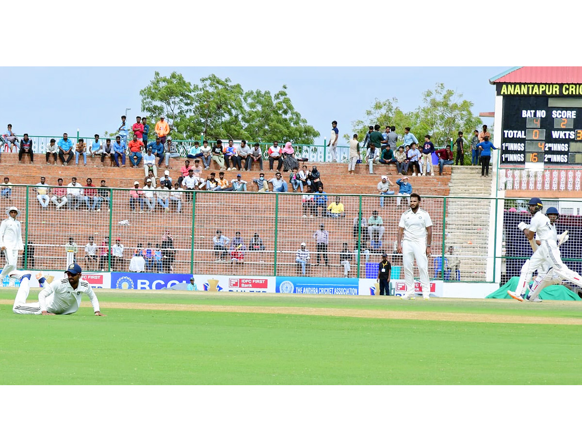 Duleep Trophy 2024 Anantapur RDT Stadium Day 2 Highlight Photos3