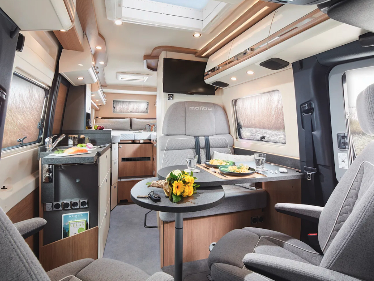 Mercedes Sprinter Motorhome Van Photos16