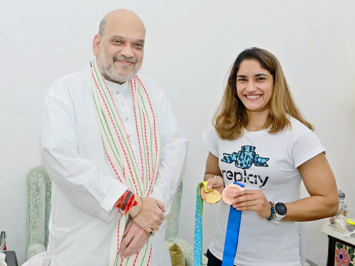 Vinesh Phogat Quits Job At Indian Railways Shares Pic Of Resignation Letter5