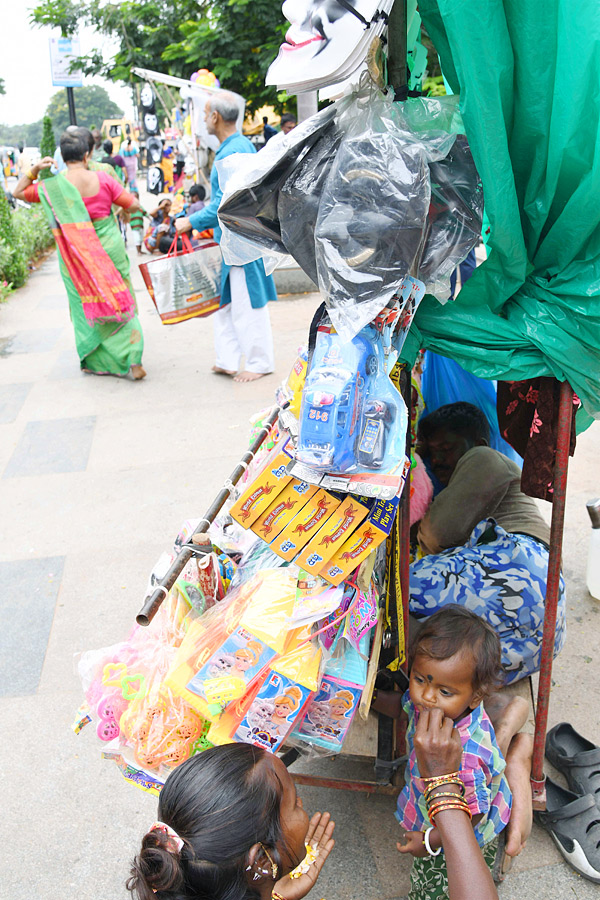 3rd Day Ganesh Nimajjanam At Tank Bund Photos19