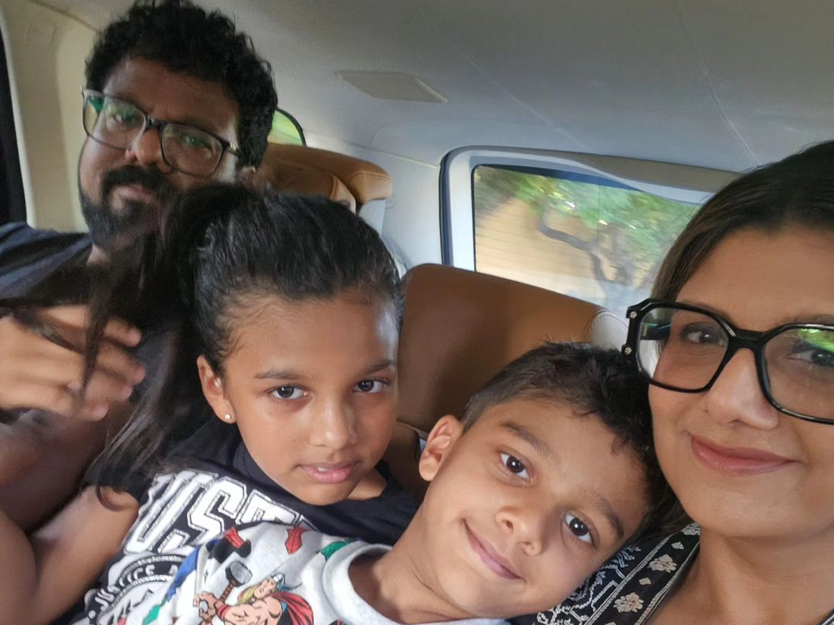 Actress Rambha's Daughter Adorable Photos Goes Viral 12