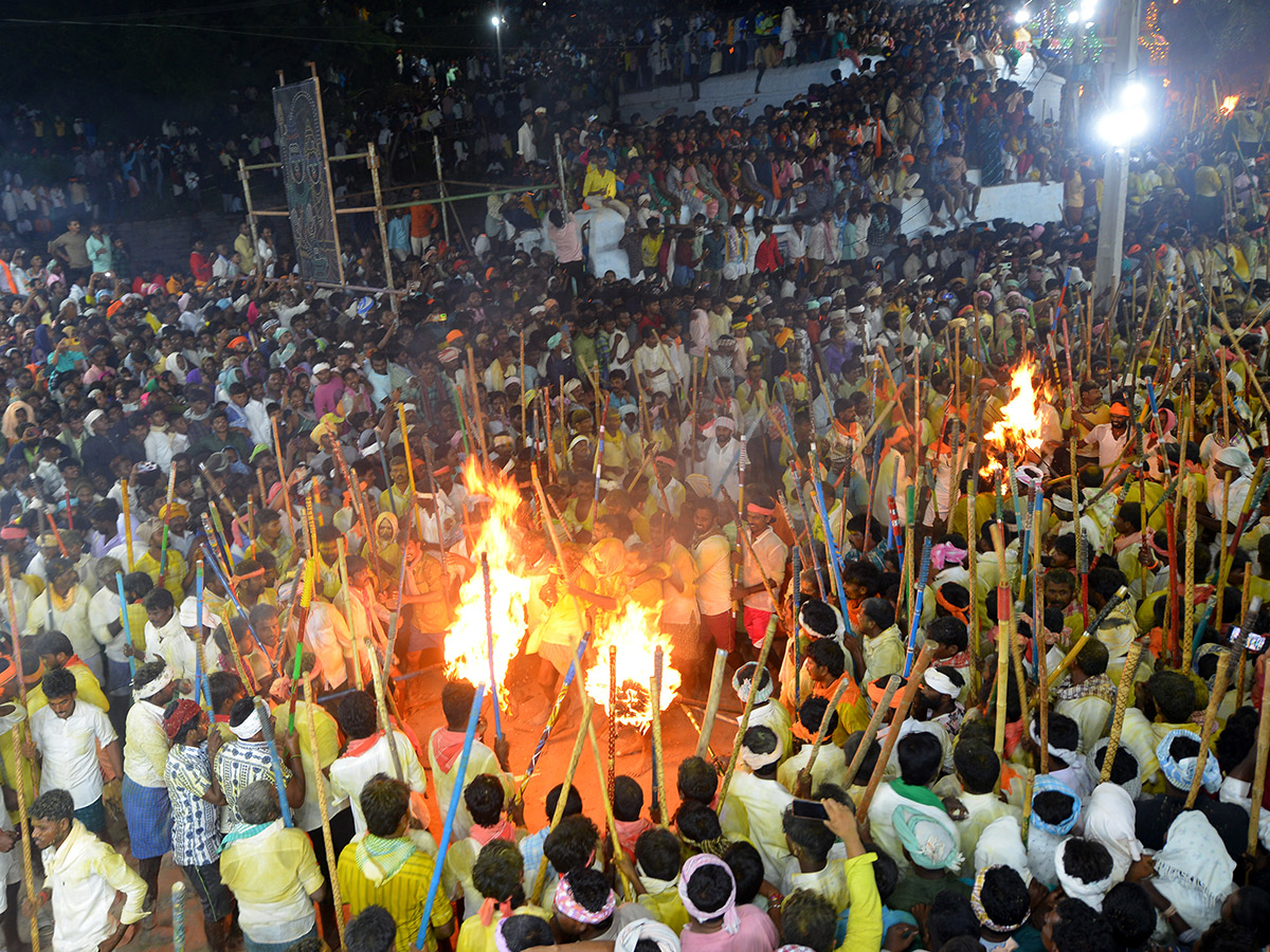 Kurnool Distance : Devaragattu Bunny Festival 2024 Photos25