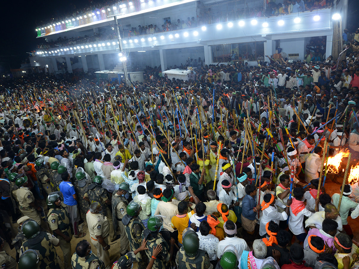 Kurnool Distance : Devaragattu Bunny Festival 2024 Photos30