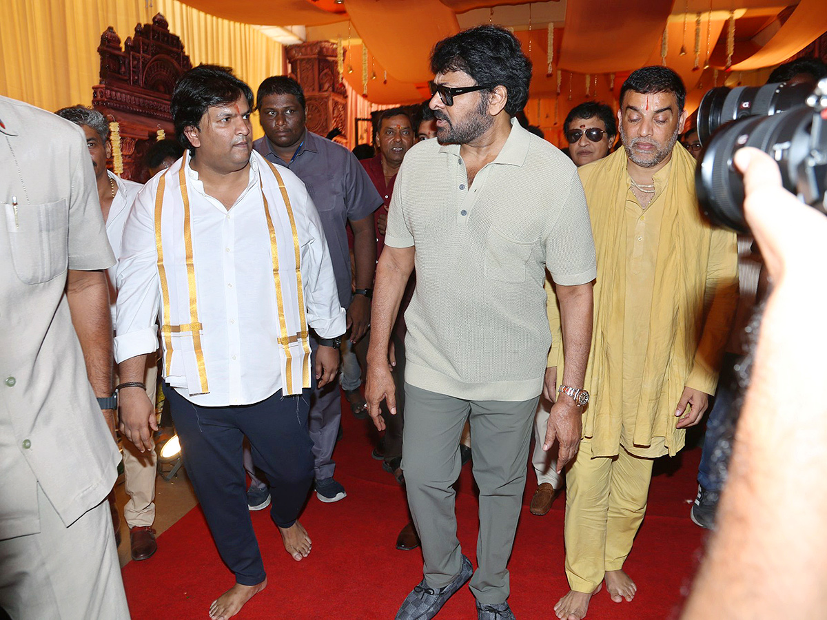 Megastar Chiranjeevi Launched Nagabandham Movie Photos18