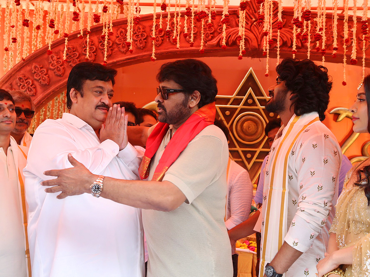 Megastar Chiranjeevi Launched Nagabandham Movie Photos6