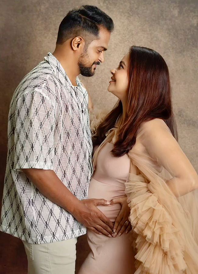 Devoleena Bhattacharjee baby bump in maternity photoshoot3