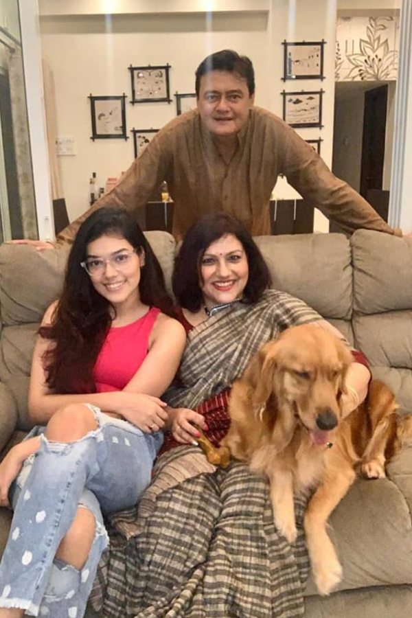 Kalki 2898 AD Villain Saswata Chatterjee Daughter Hiya Chatterjee Photos Viral2