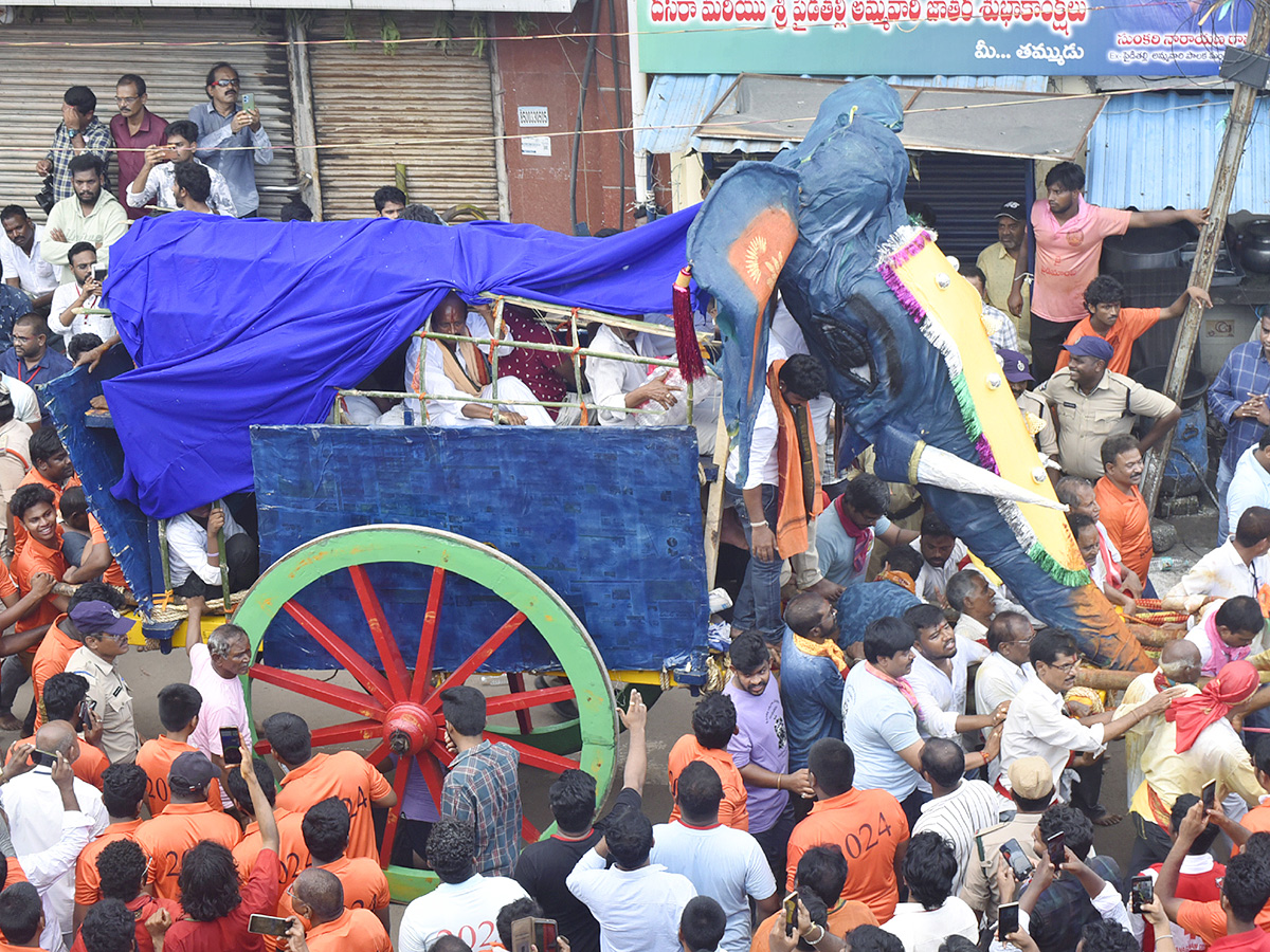 Vizianagaram : Pydithalli Ammavari Sirimanotsavam 20244