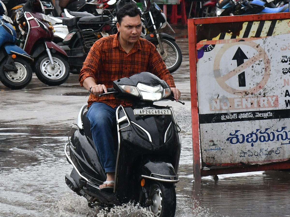 heavy rains in andhra pradesh updates18