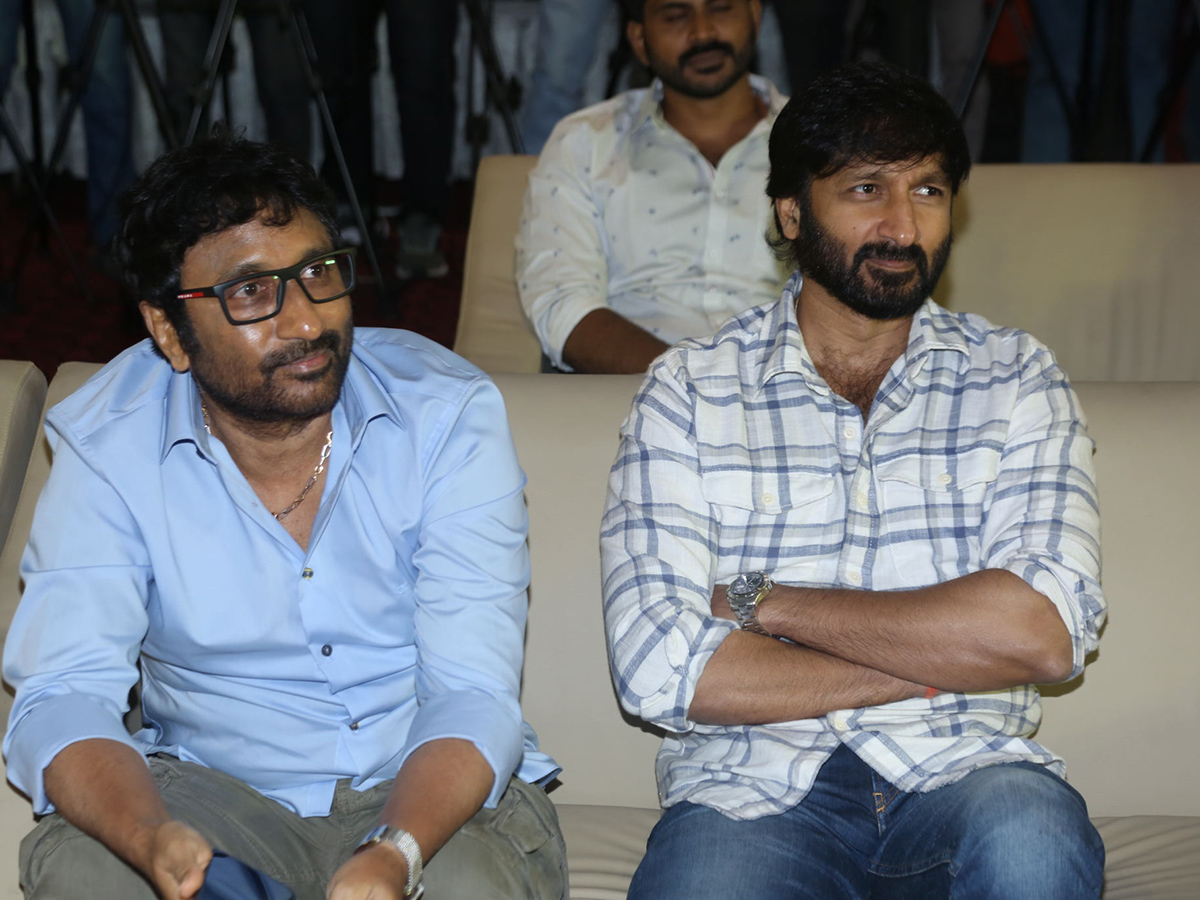 Gopichand Viswam Movie Success Meet Photos8