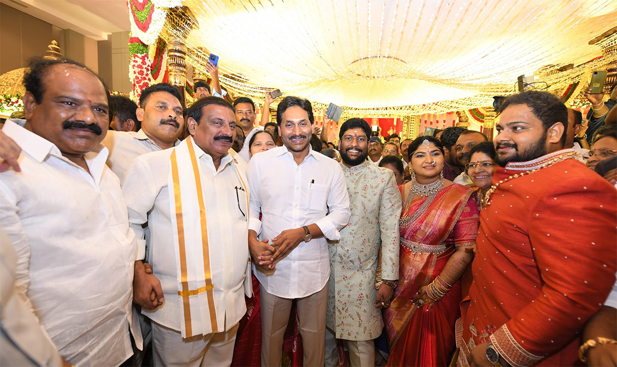 YS Jagan Attends Tanniru Nageswara Rao Daughter Marriage At Jaggaiahpet 2