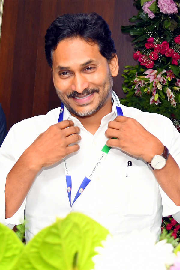 YS Jagan Mohan Reddy Workshop With YSRCP Leaders Photos2