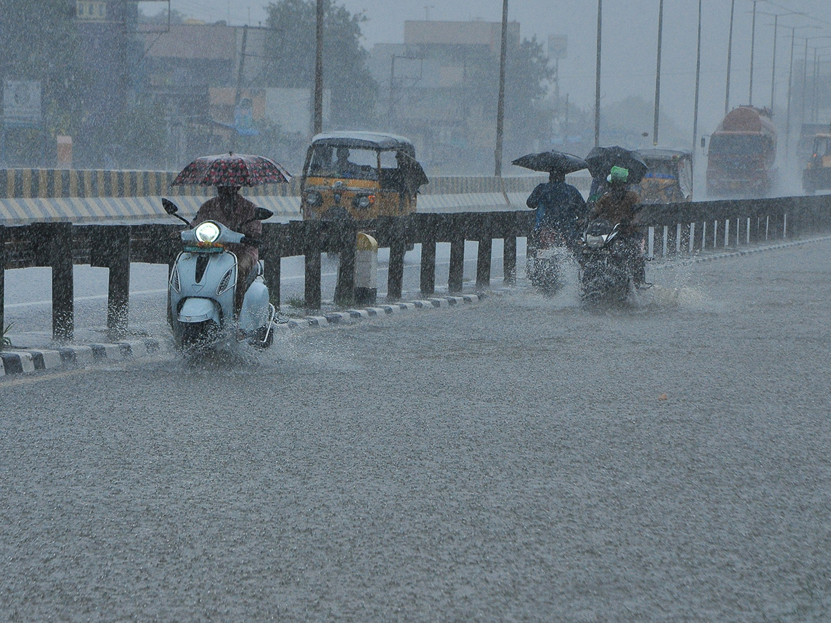 heavy rains in andhra pradesh today photos25