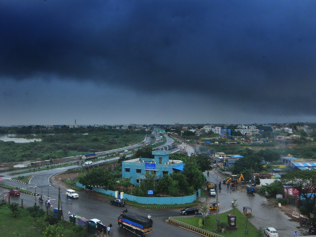 heavy rains in andhra pradesh today photos32