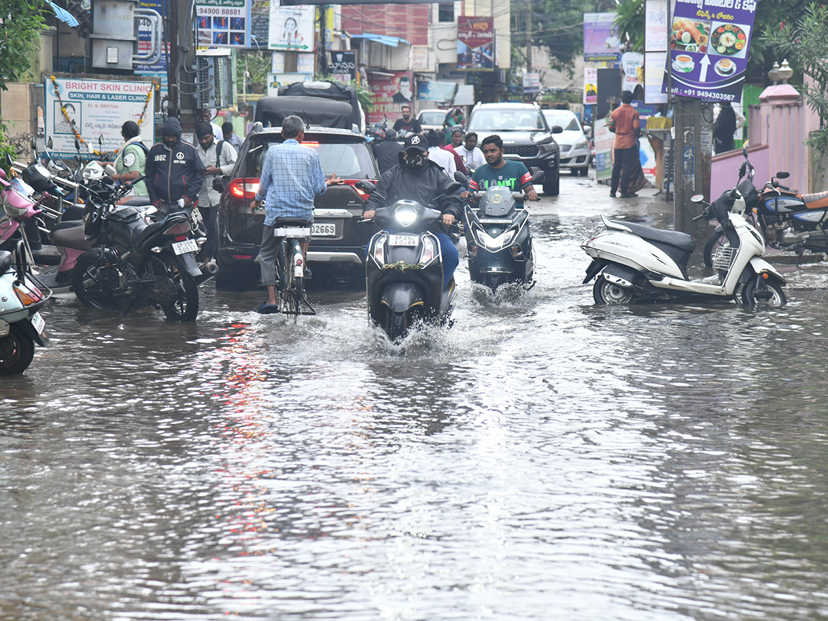 heavy rains in andhra pradesh today photos36