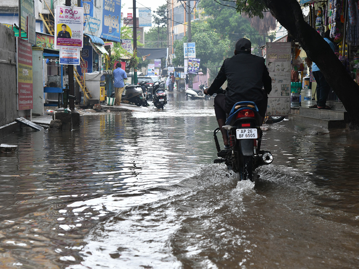 heavy rains in andhra pradesh today photos37