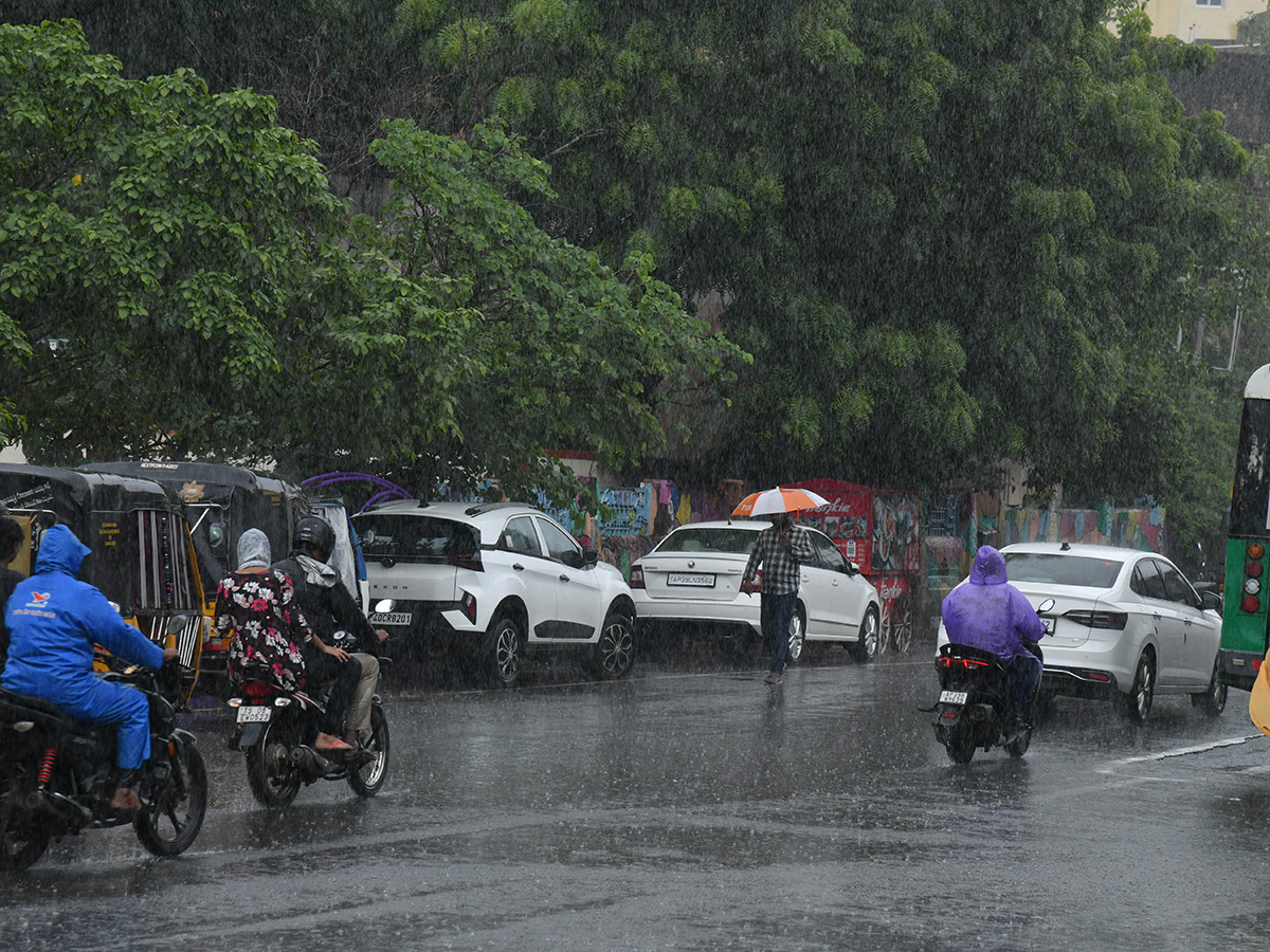 heavy rains in andhra pradesh today photos40