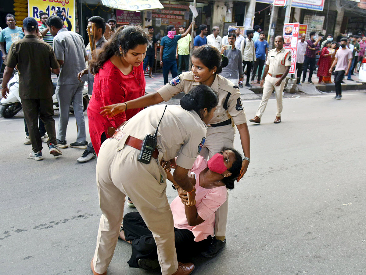 Group 1 Candidates Protest In Ashok Nagar Hyderabad Photo Gallery11