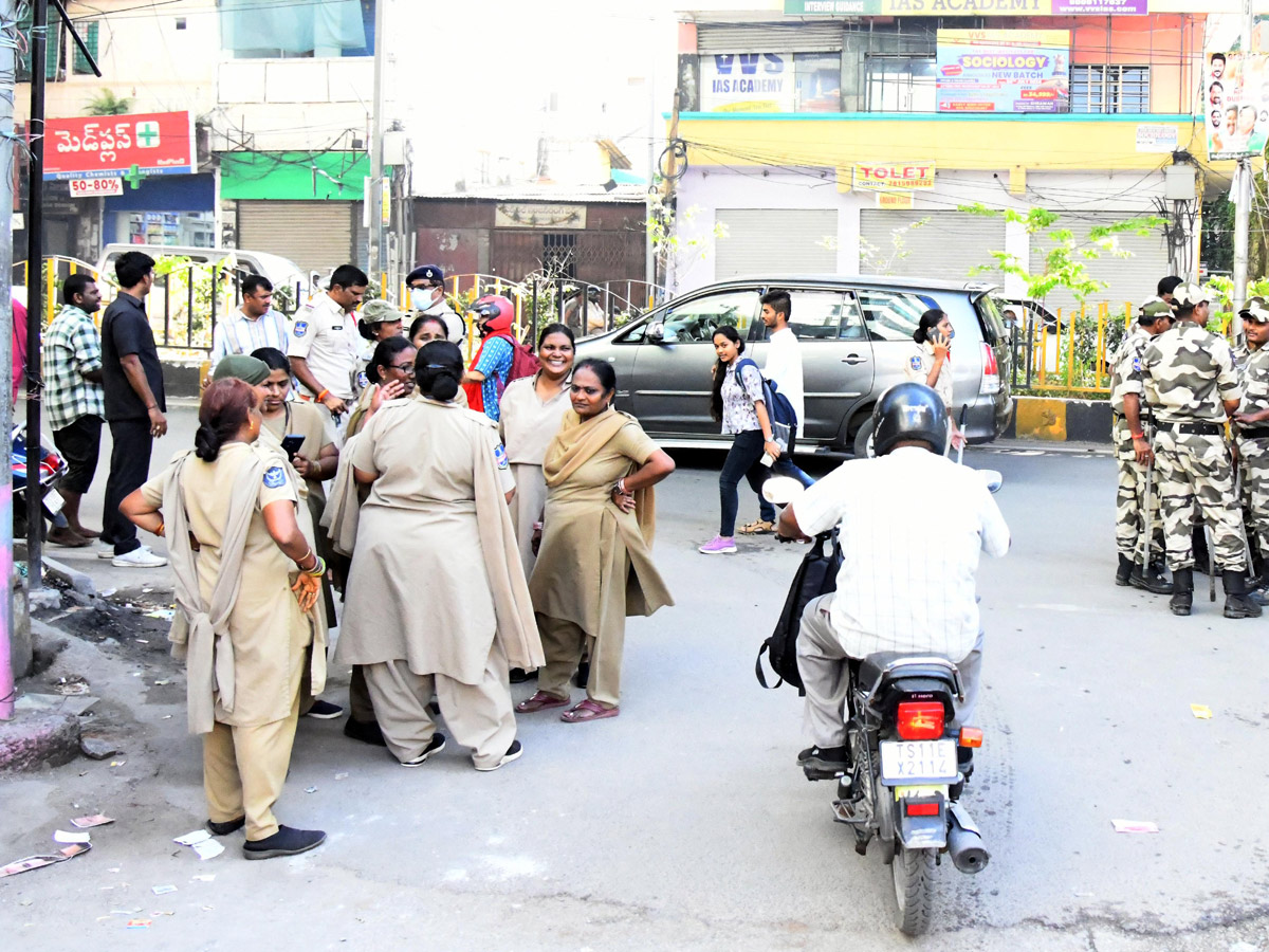 Group 1 Candidates Protest In Ashok Nagar Hyderabad Photo Gallery14