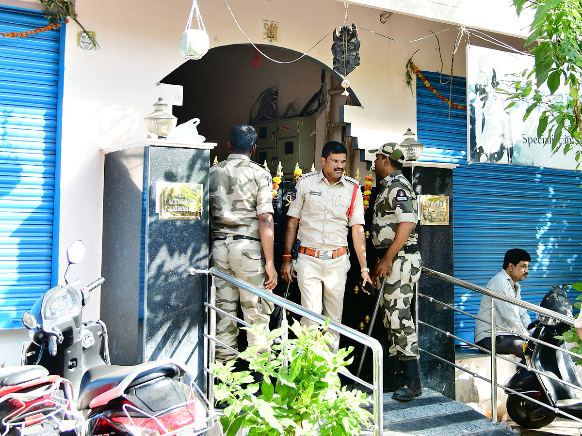 Group 1 Candidates Protest In Ashok Nagar Hyderabad Photo Gallery7