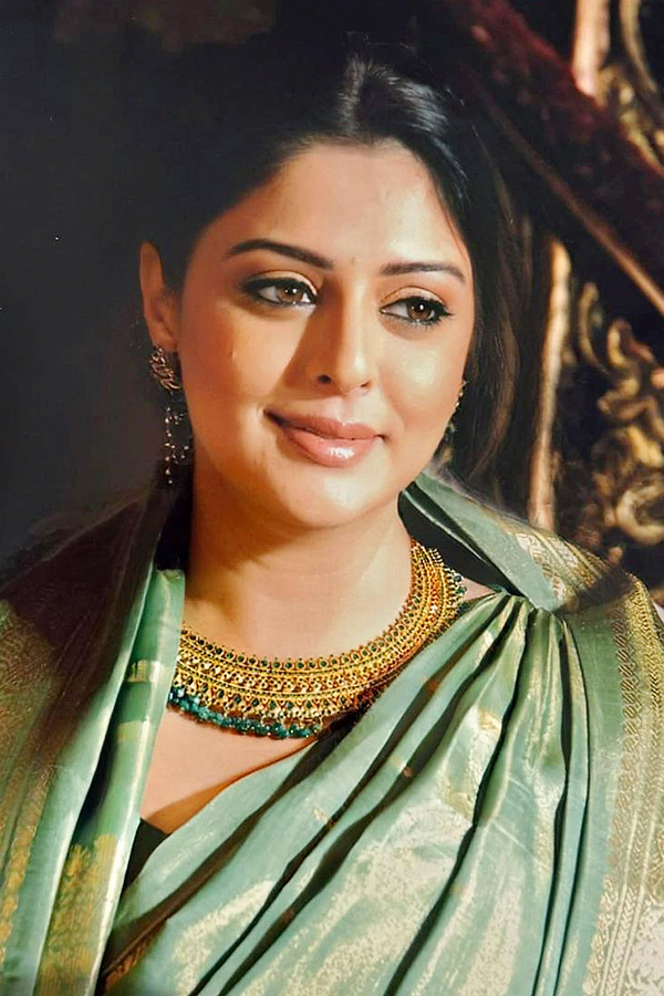 Interesting Facts About Actress Nagma Photos11