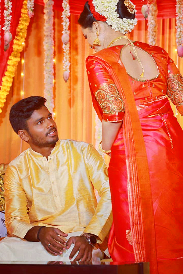 My Beautiful Impact Player: Sanju Samson Birthday Post for wife Charulatha Remesh Photos Viral6