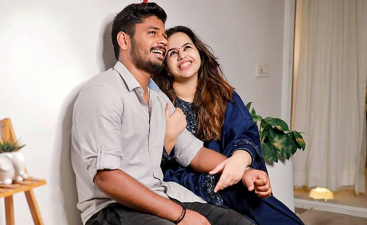 My Beautiful Impact Player: Sanju Samson Birthday Post for wife Charulatha Remesh Photos Viral7