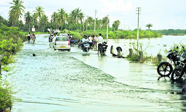 రాజధాని అతలాకుతలం1