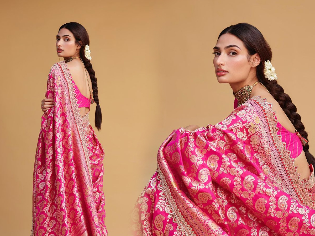 Actress Athiya Shetty Traditional Festive look In A Gorgeous Pink And Gold Silk Saree1