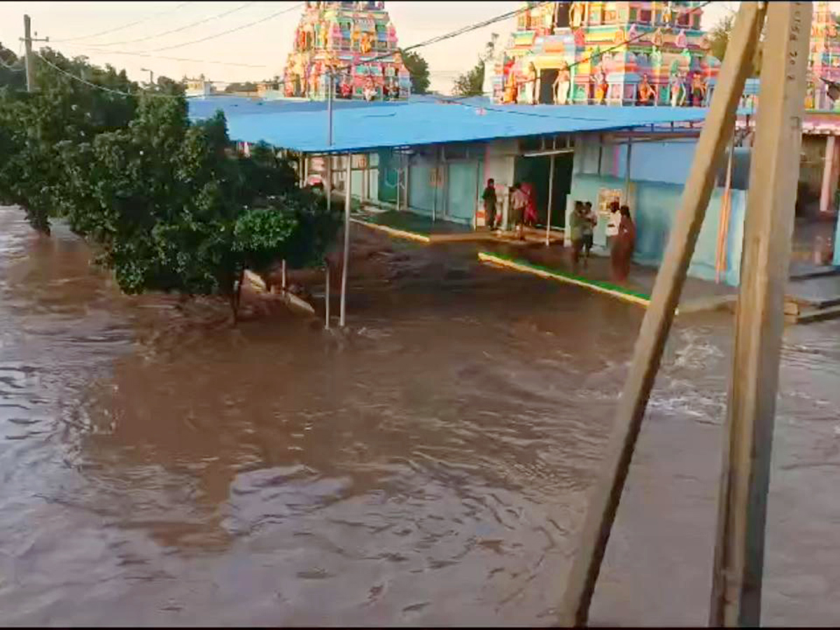 Pandameru river Flood in Raptadu Anantapur district23