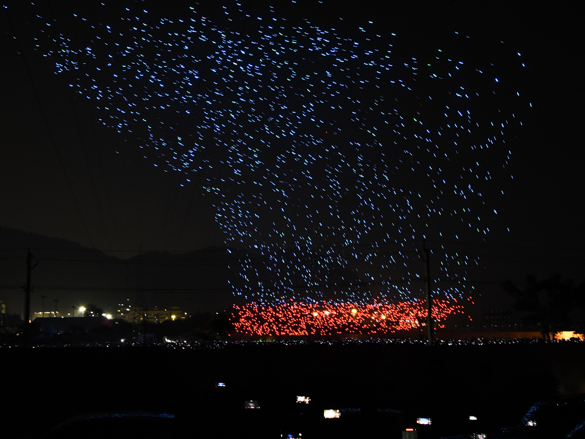 5k drones dazzle at drone show in Vijayawada Photos22