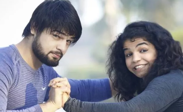 Interesting Facts About Wrestler Sakshi Malik Husband, Satyawart Kadian Photos4