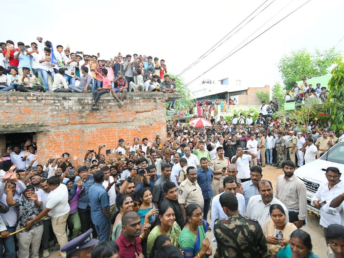 YS Jagan Visuals At Kadapa Badvel Victims House Photos17