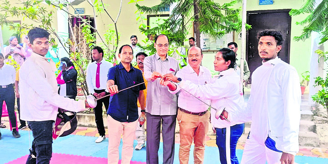 ఆటలు మానసికోల్లాసానికి దోహదం1