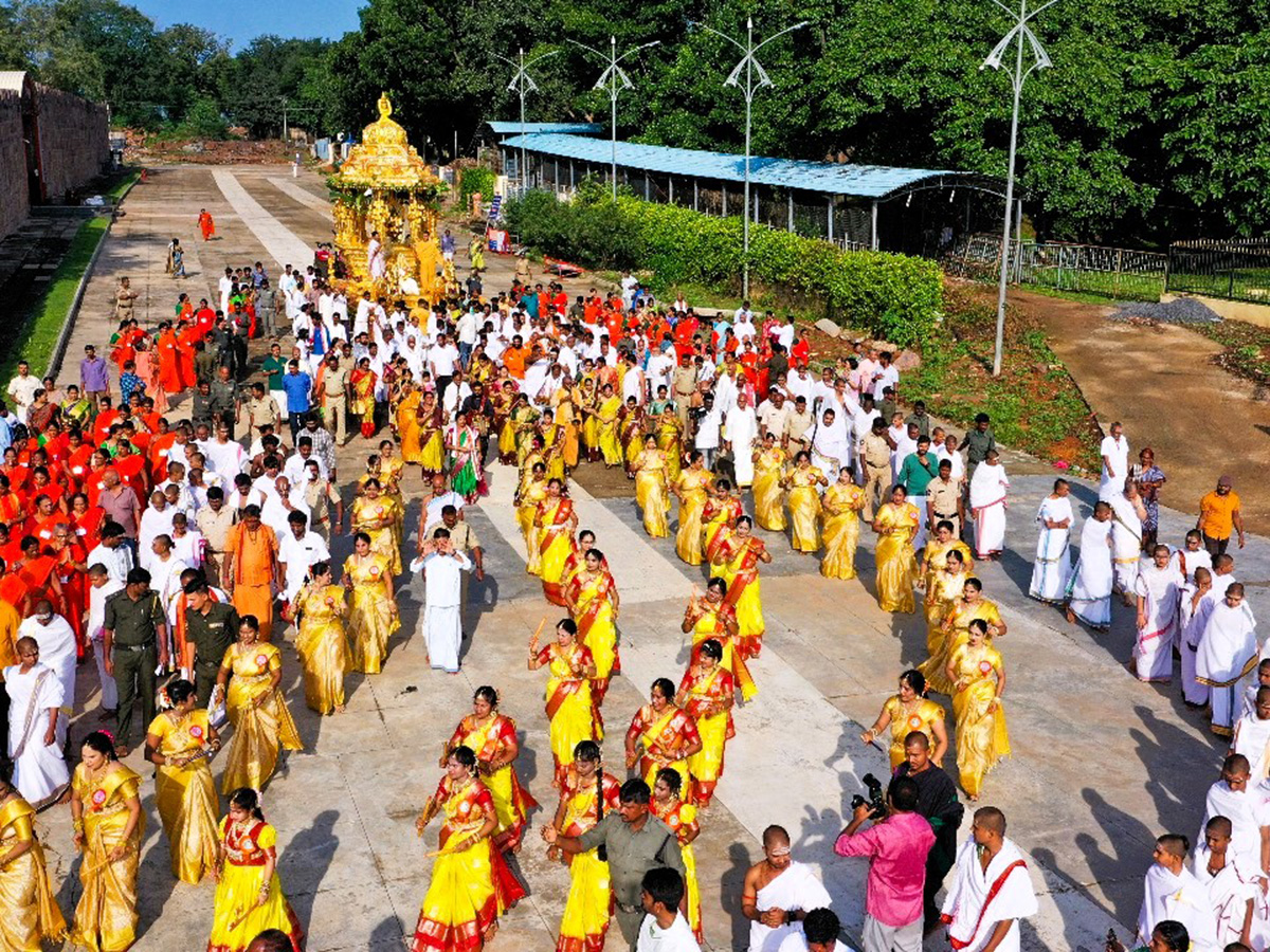 Swarna Rathotsavam Celebrated in Srisailam Photos5