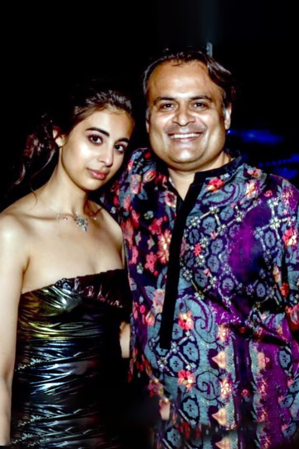 Billionaire Pankaj Oswal's Daughter Vasundhara Oswal Arrested In Uganda2