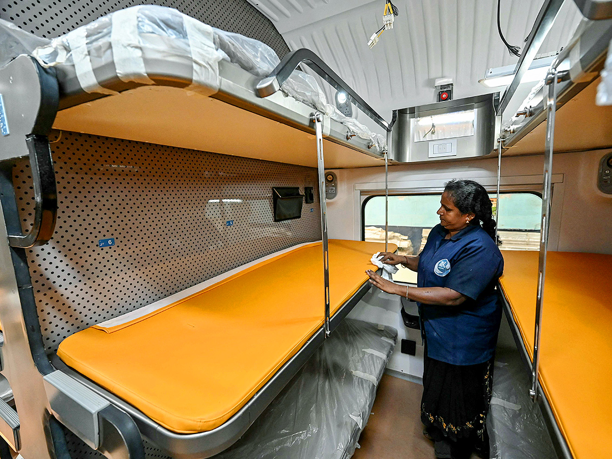 Vande Bharat train sleeper coach hd photos1