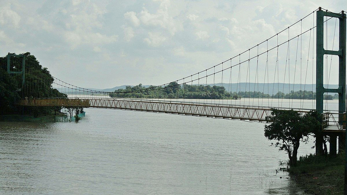 Laknavaram Lake is a lake in Govindaraopet mandal in Mulugu district11